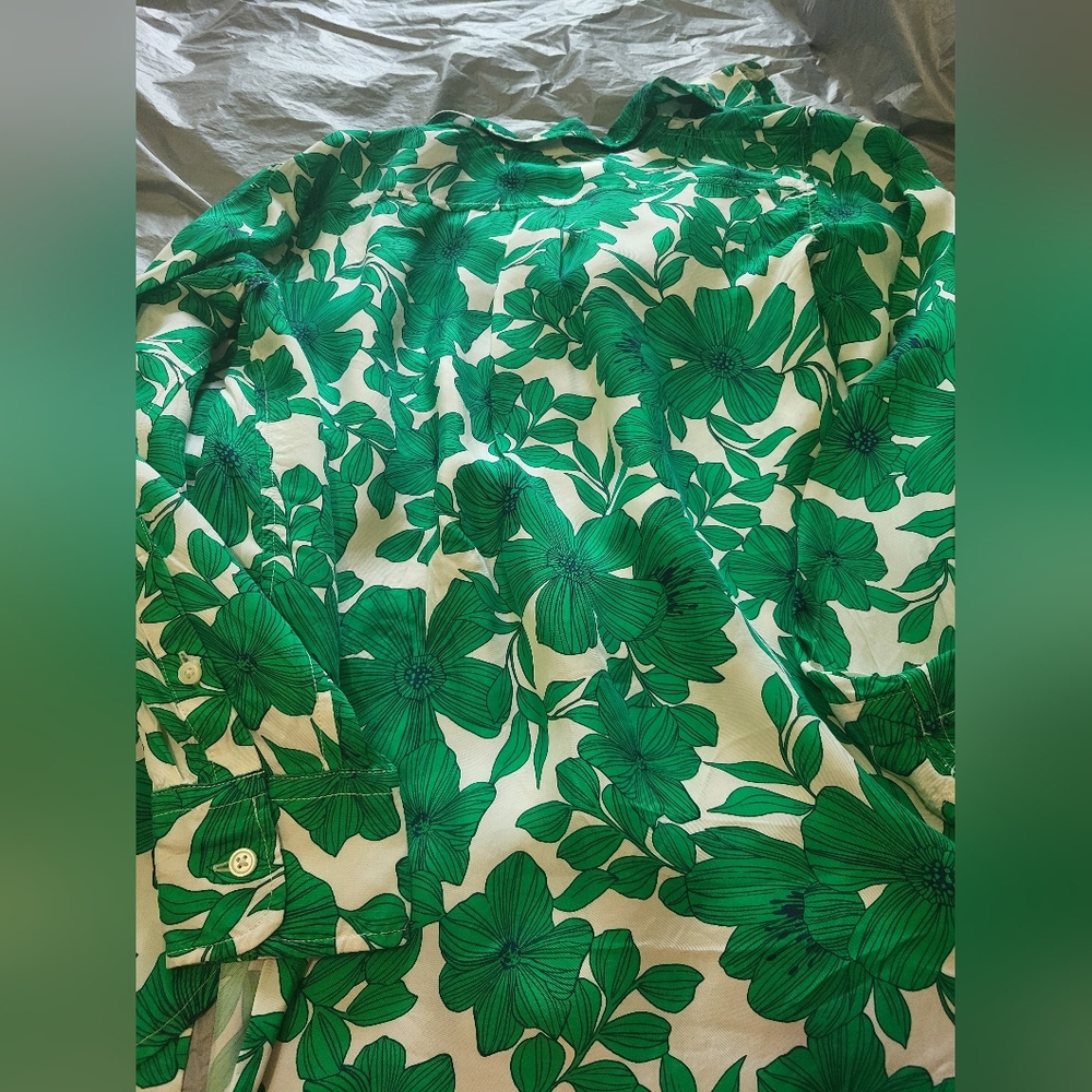 J. Crew Green Floral Cupro-Blend Blouse - Picture 3 of 8